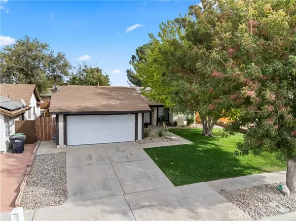 44034 Glenraven Road, Lancaster, CA 93535