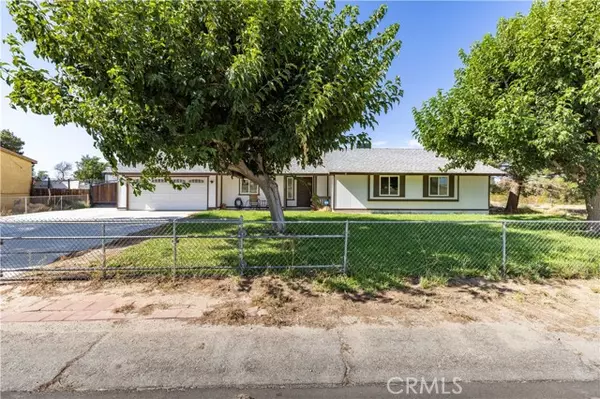 15833 Valeport Avenue, Lancaster, CA 93535