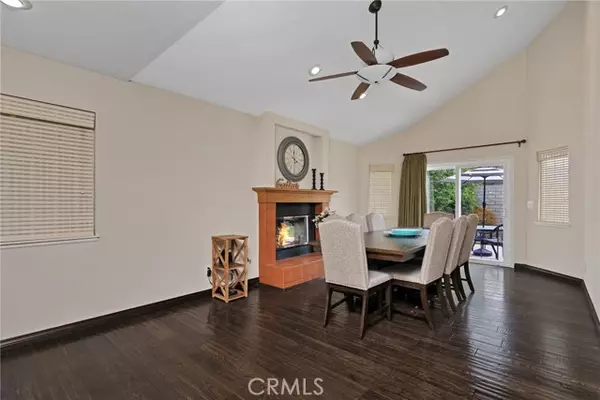 Tarzana, CA 91335,6318 Chimineas Avenue