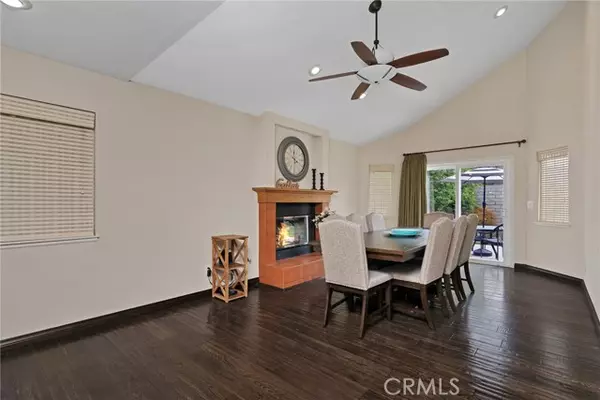 Tarzana, CA 91335,6318 Chimineas Avenue