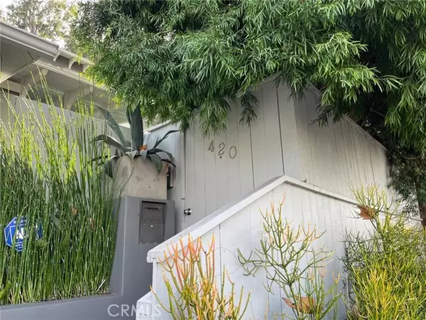 420 Entrada Drive, Santa Monica, CA 90402