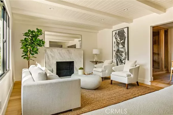 Studio City, CA 91604,10842 Alta View Drive