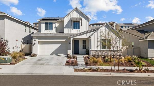 28516 Songbird Way, Saugus, CA 91350