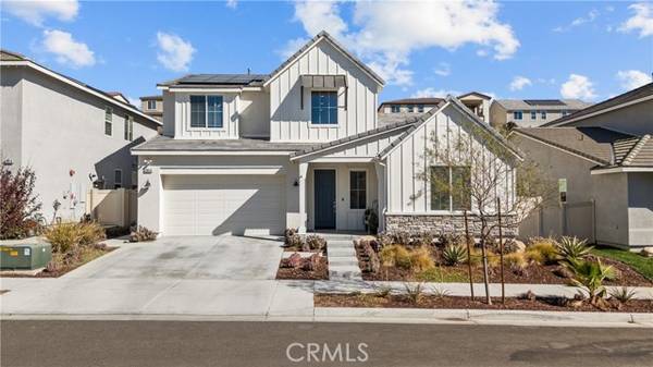 28516 Songbird Way, Saugus, CA 91350