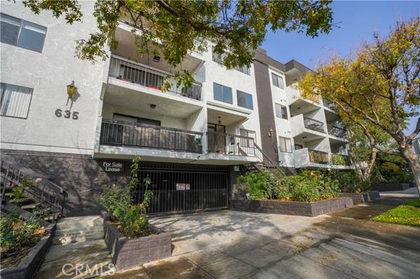 635 E Elmwood Avenue #102, Burbank, CA 91501