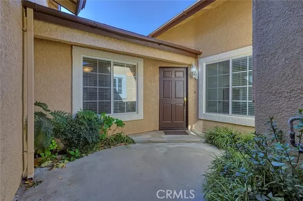 Saugus, CA 91390,22832 Banyan Place #24