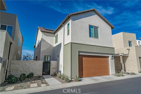 27081 Amber Sky Way, Valencia, CA 91381