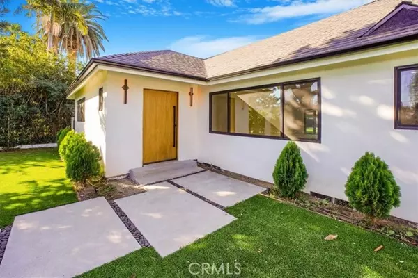 Valley Glen, CA 91401,5857 Fulton Avenue