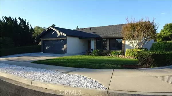 901 Oakmound Avenue, Newbury Park, CA 91320