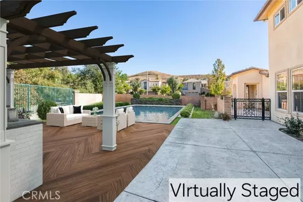 Simi Valley, CA 93065,3829 Young Wolf Drive