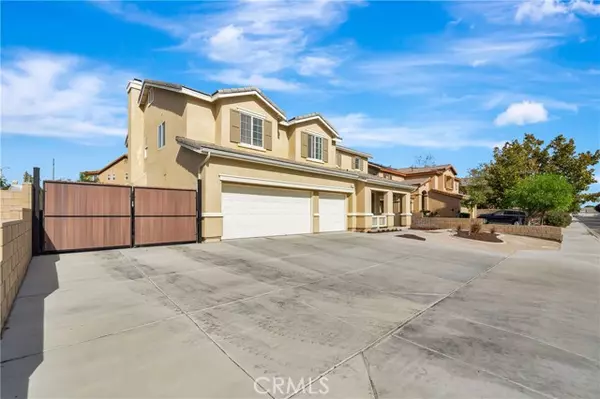 4723 W Avenue J1, Lancaster, CA 93536