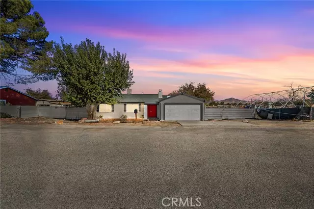 16137 Coolwater Avenue, Palmdale, CA 93591