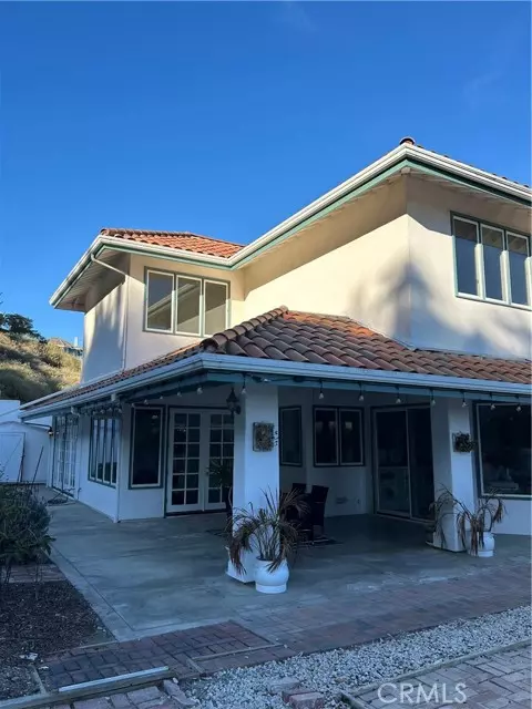 San Clemente, CA 92673,23 Cantilena