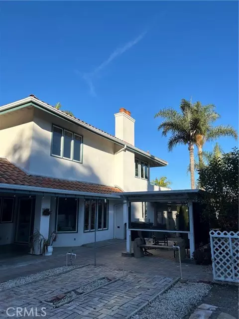 San Clemente, CA 92673,23 Cantilena