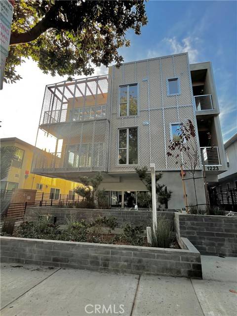 1223 N Hayworth Avenue #3, West Hollywood, CA 90046