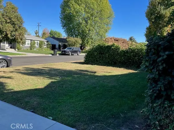 12630 Martha Street, Valley Village, CA 91607