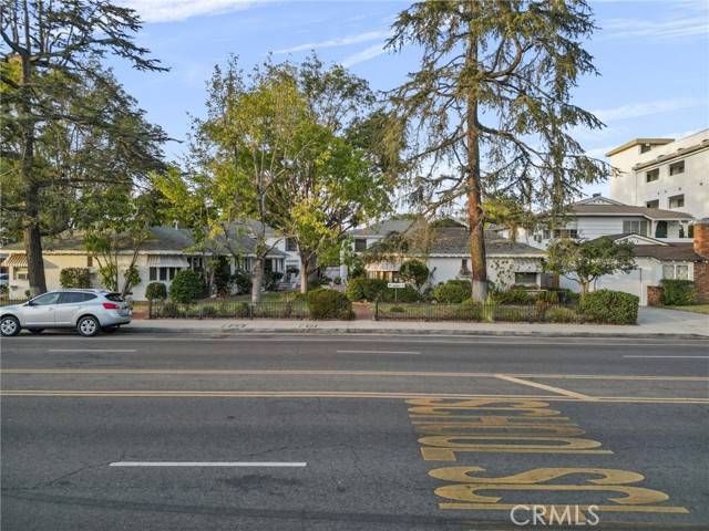 11613 Moorpark Street #11625, Studio City, CA 91602