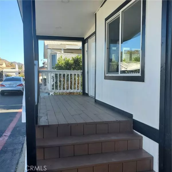 Simi Valley, CA 93063,5150 E Los Angeles #77