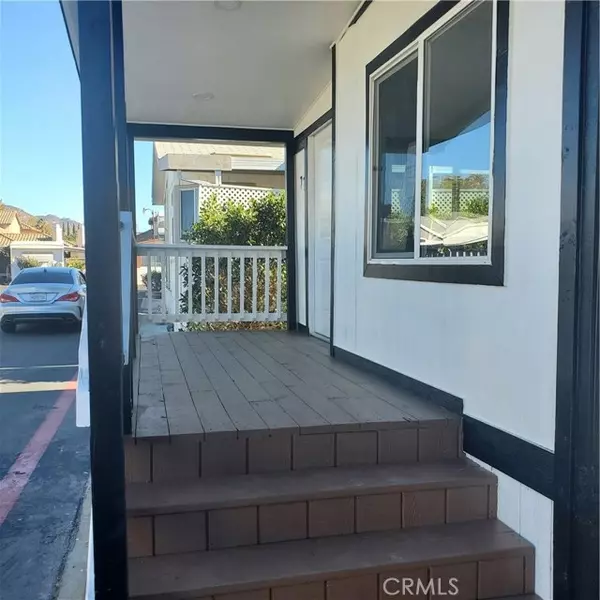 Simi Valley, CA 93063,5150 E Los Angeles #77