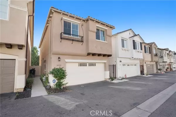 14914 W. Navarre Way, Sylmar, CA 91342