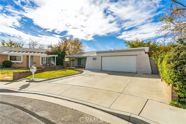 44201 Denmore Avenue, Lancaster, CA 93535