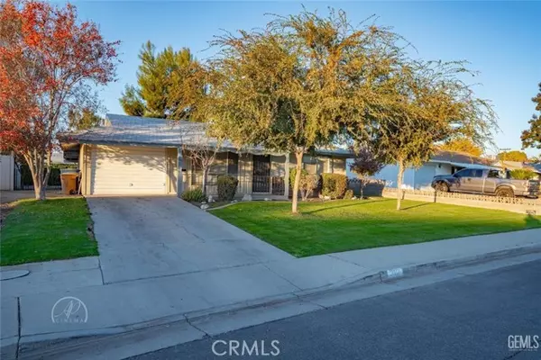 312 Birkdale Way, Bakersfield, CA 93309