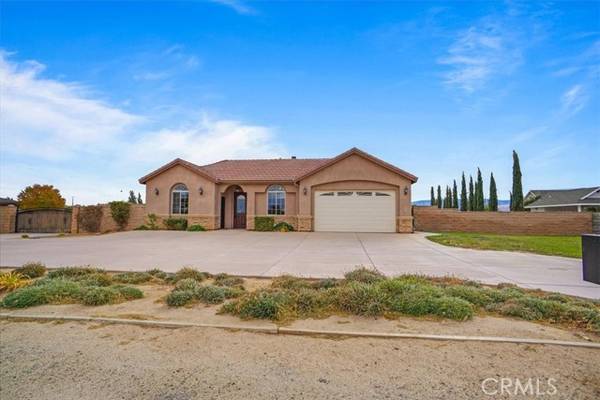 2338 W Avenue L4, Lancaster, CA 93536