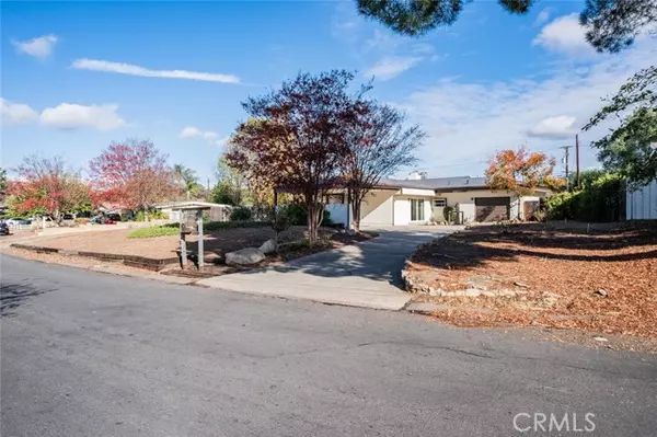 Thousand Oaks, CA 91360,1142 Waverly Heights Drive