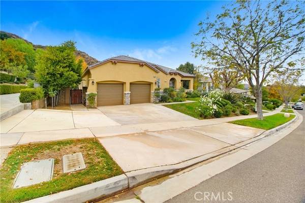 22110 Crestline Trail, Saugus, CA 91390