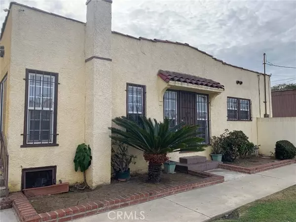 7603 S Halldale Avenue, Los Angeles, CA 90047