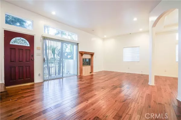 Sherman Oaks, CA 91423,4520 Fulton Avenue #15