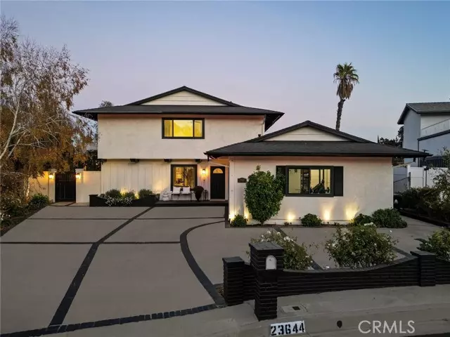 West Hills, CA 91304,23644 Del Cerro Circle