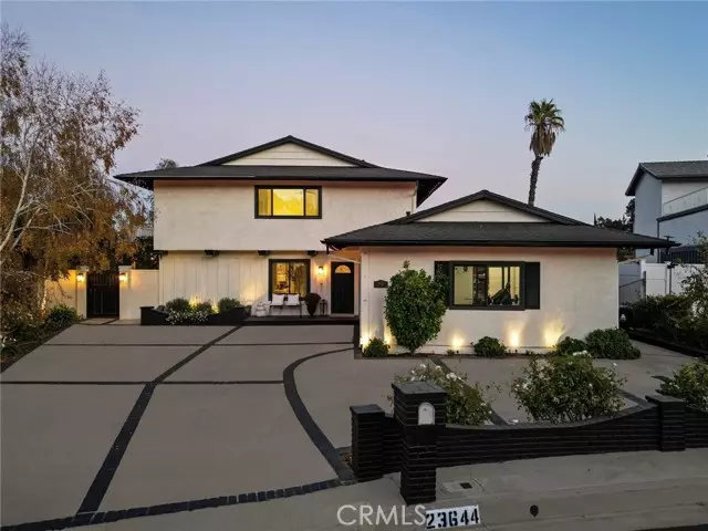 West Hills, CA 91304,23644 Del Cerro Circle