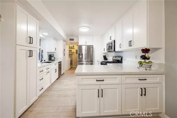 4514 Lubbock Drive #B, Simi Valley, CA 93063