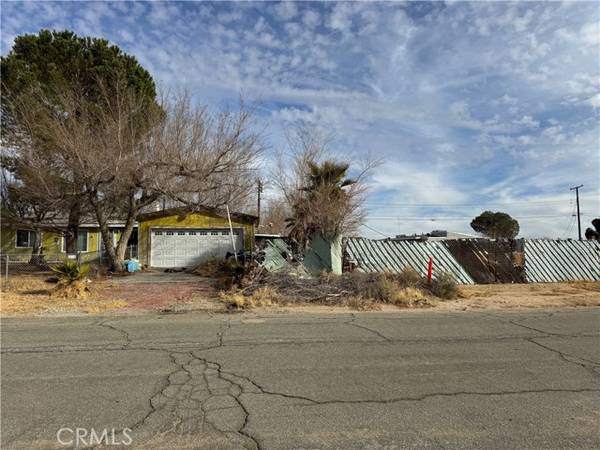 13214 Lamel St, North Edwards, CA 93523