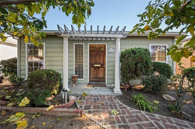 4232 Sunnyslope Avenue, Sherman Oaks, CA 91423