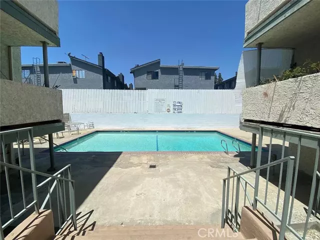 Panorama City, CA 91402,8801 Cedros Avenue #11