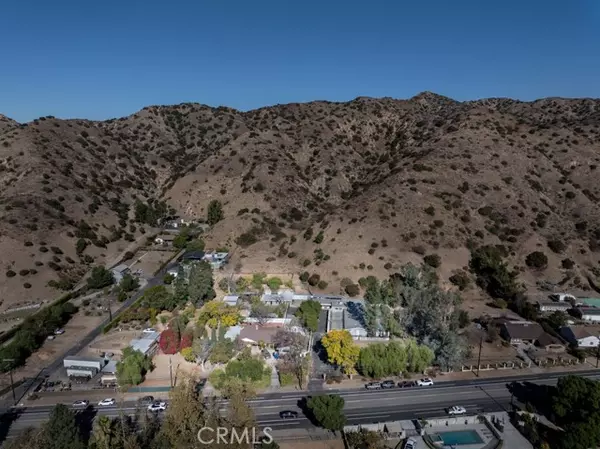 9515 La Tuna Canyon Road, Sun Valley, CA 91352