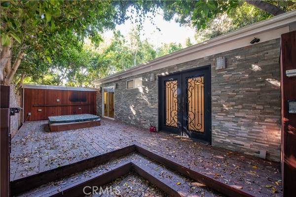 12413 Westminster Avenue, Los Angeles, CA 90066