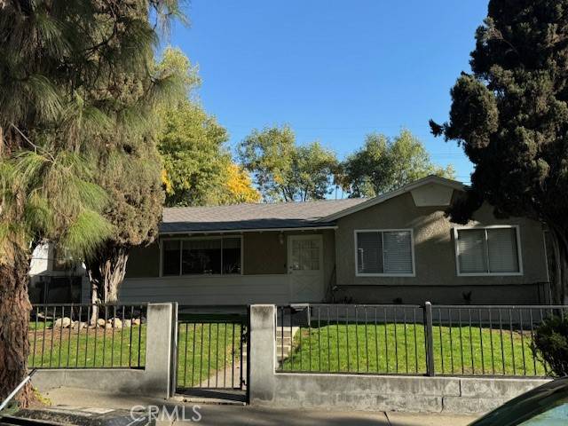 11374 Hela Avenue, Sylmar, CA 91342