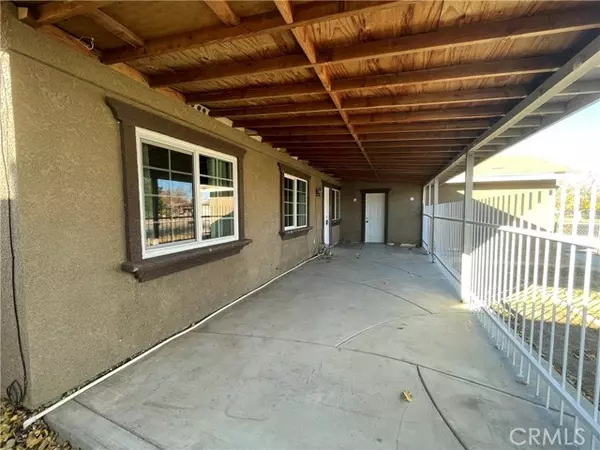 42815 Alexo Drive, Lancaster, CA 93536