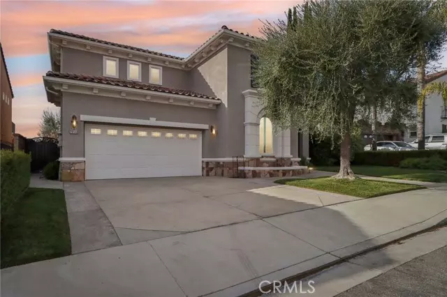 Saugus, CA 91390,29133 Valley Oak Place