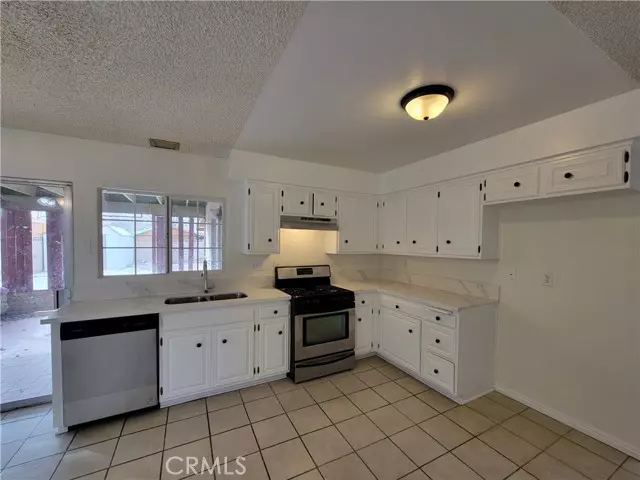 Palmdale, CA 93550,37829 27th Street