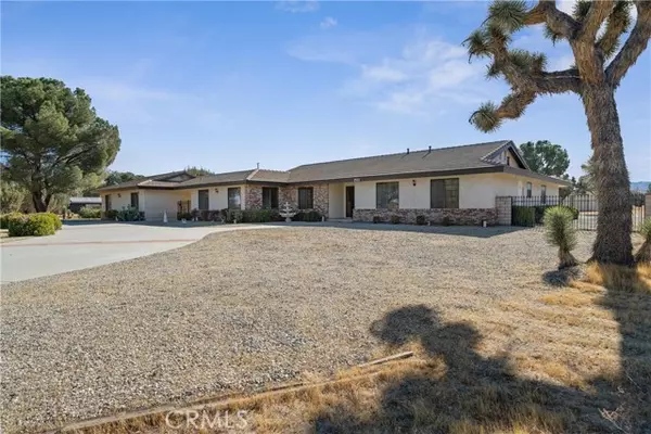 Palmdale, CA 93551,2512 W Avenue