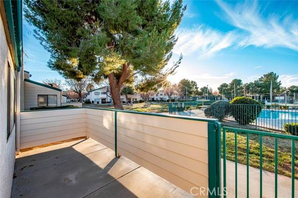 44460 15th Street #1, Lancaster, CA 93535