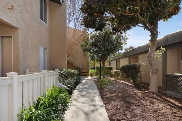 Thousand Oaks, CA 91360,460 Arbor Lane Court #103