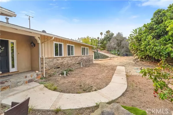 20 Saddle Road, Rancho Palos Verdes, CA 90275