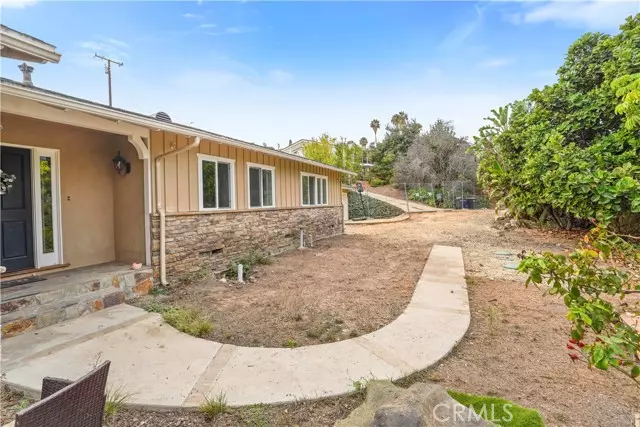 20 Saddle Road, Rancho Palos Verdes, CA 90275