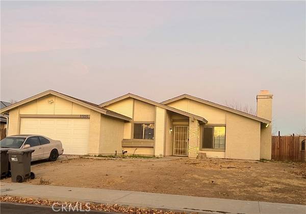 37250 28th St East, Palmdale, CA 93550