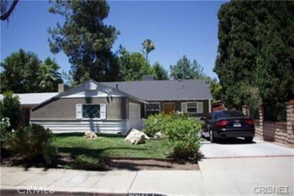 22139 Avenue Morelos, Woodland Hills, CA 91364